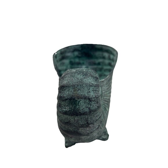 Toyo Made In Korea - 8 1/2” Vintage Snail Shaped Planter - VGC W/ Patina ‼️READ - Picture 2 of 7